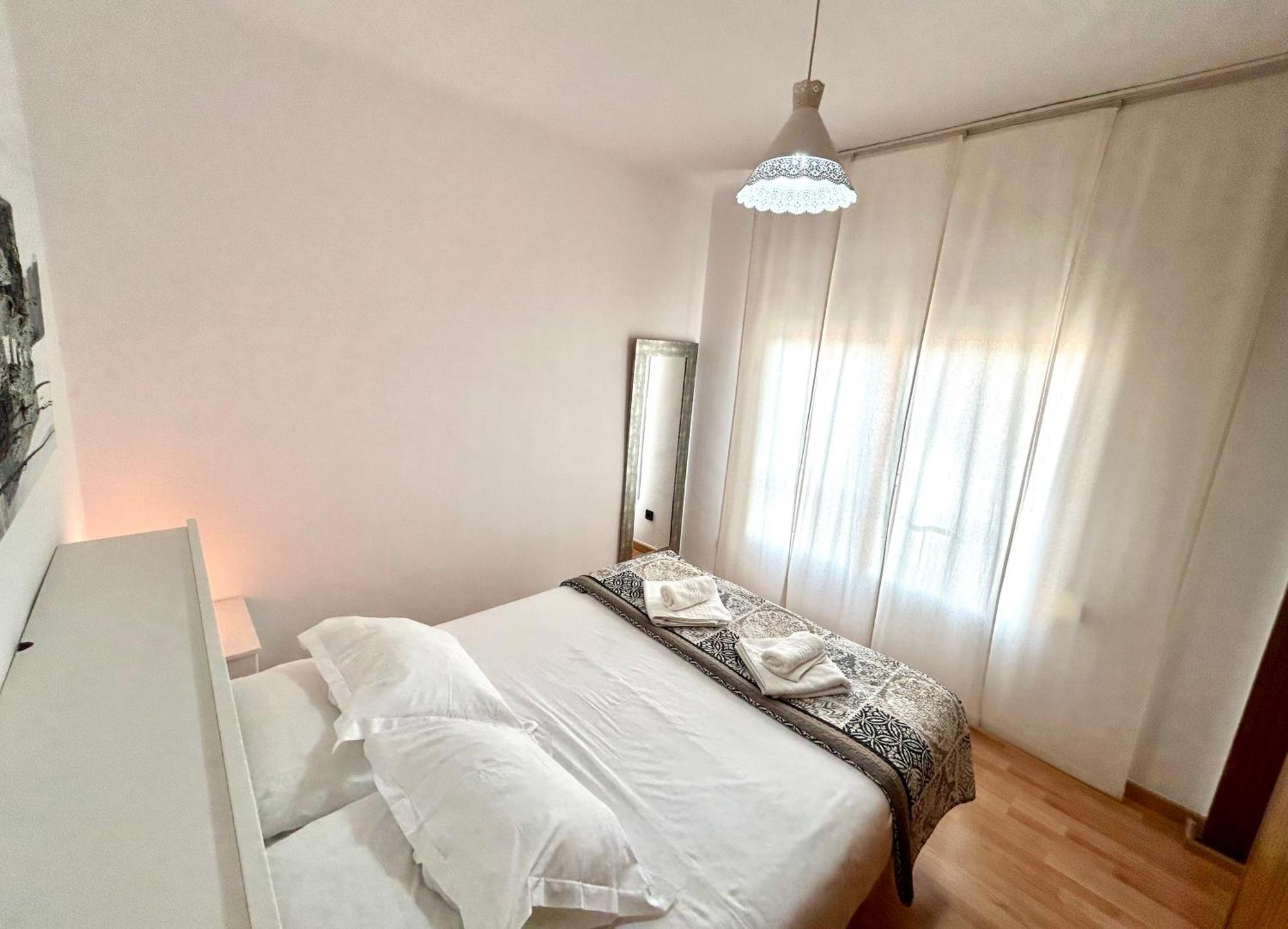 Apartment Carrer D'Olesa Βαρκελώνη Εξωτερικό φωτογραφία