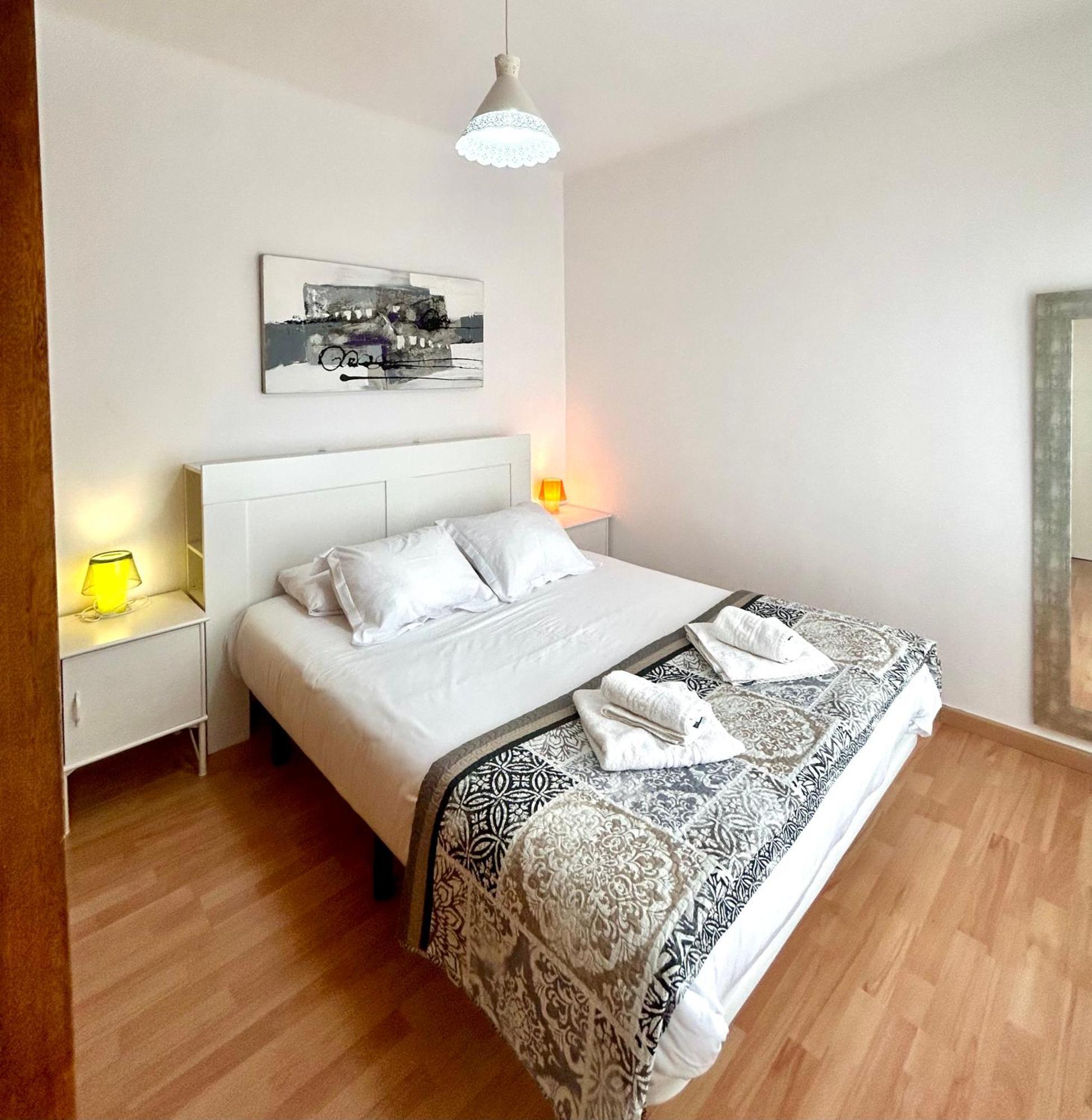 Apartment Carrer D'Olesa Βαρκελώνη Εξωτερικό φωτογραφία