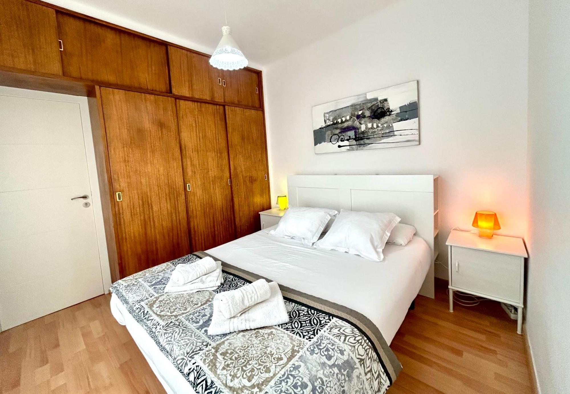 Apartment Carrer D'Olesa Βαρκελώνη Εξωτερικό φωτογραφία