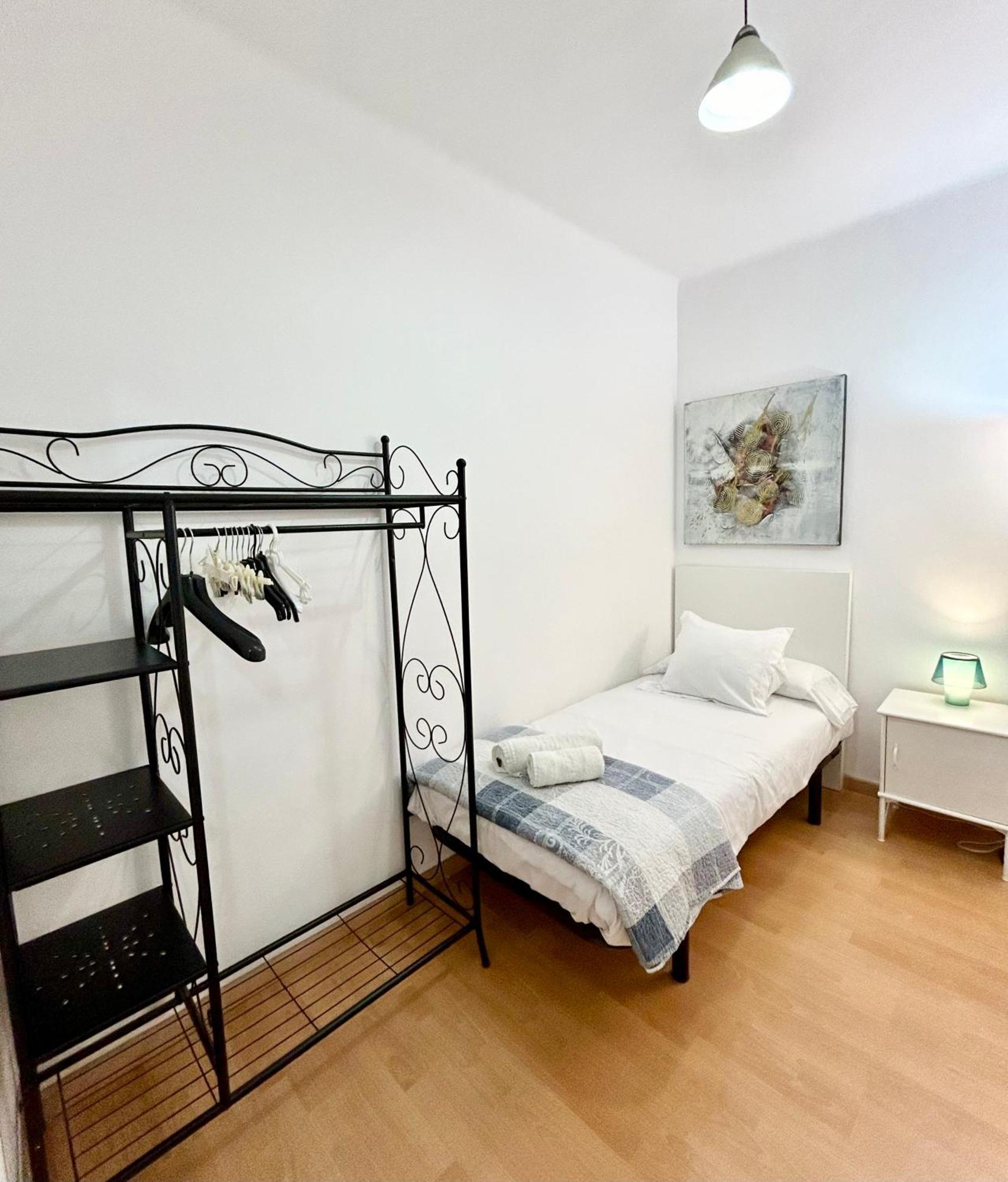 Apartment Carrer D'Olesa Βαρκελώνη Εξωτερικό φωτογραφία
